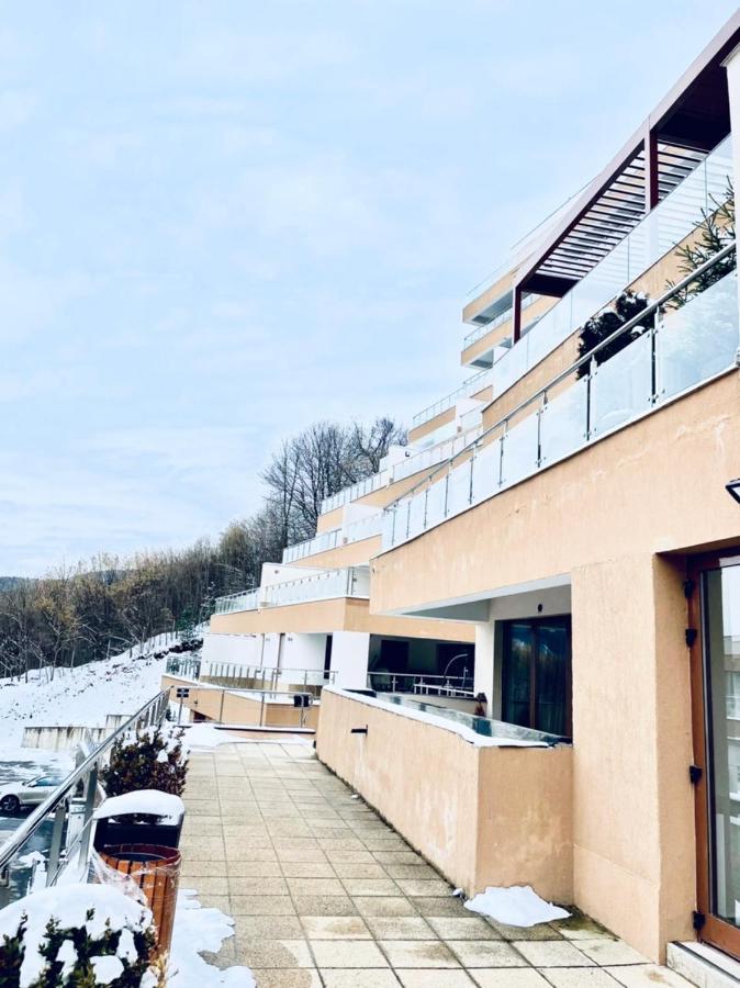 Londof Luxury Apartments - With A Panoramic View Over The City Braşov Extérieur photo